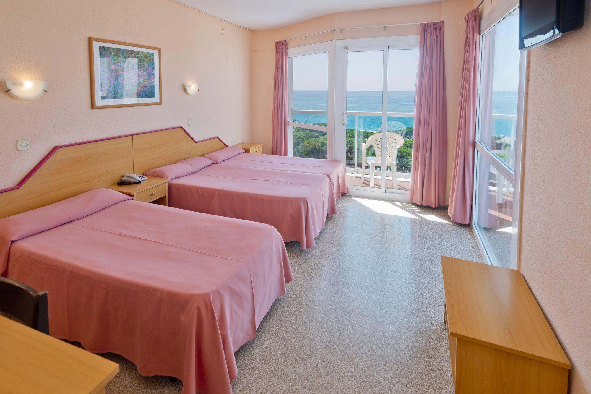 Hotel Cartago Nova By Alegria Malgrat de Mar Exteriör bild